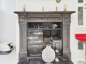 Photo 16- click for photo gallery